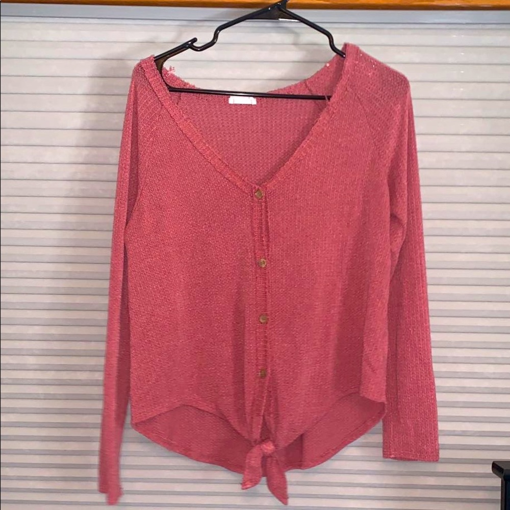 Maroon sweater like Long sleeve shirt